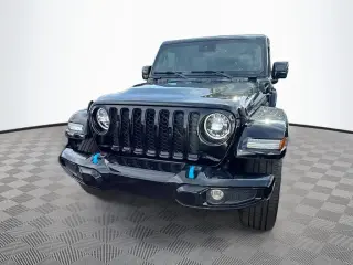 Jeep Wrangler 2023 4x4 High Altitude 4xe 4 puertas SUV
