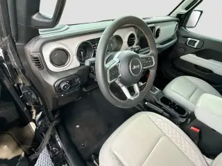 Jeep Wrangler 2023 4x4 High Altitude 4xe 4 puertas SUV