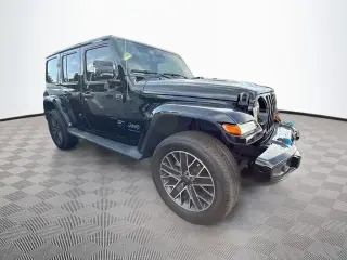 Jeep Wrangler 2023 4x4 High Altitude 4xe 4 puertas SUV