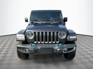 Jeep Wrangler 2023 4x4 Sahara 4xe 4 puertas SUV