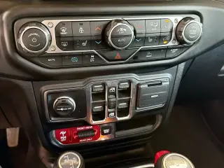 Jeep Wrangler 2023 4x4 Rubicon 4xe 4 puertas SUV