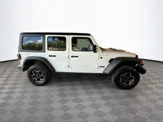 Jeep Wrangler 2023 4x4 Rubicon 4xe 4 puertas SUV