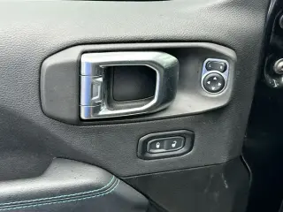 Jeep Wrangler 2023 4x4 Rubicon 4xe Edición 20 Aniversario 4 puertas SUV