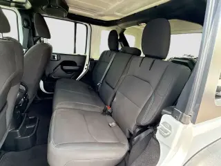 Jeep Wrangler 2023 4x4 Rubicon 4xe Edición 20 Aniversario 4 puertas SUV