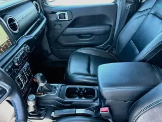 Jeep Wrangler Unlimited 2022 4x4 Rubicon 4xe 4 puertas SUV