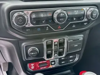 Jeep Wrangler 2023 4x4 Rubicon 4xe 4 puertas SUV