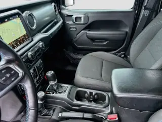 Jeep Wrangler 2023 4x4 Rubicon 4xe 4 puertas SUV