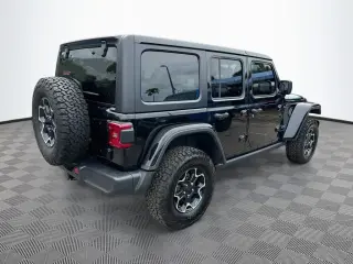 Jeep Wrangler 2023 4x4 Rubicon 4xe 4 puertas SUV