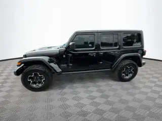 Jeep Wrangler 2023 4x4 Rubicon 4xe 4 puertas SUV