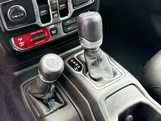 Jeep Wrangler 2023 4x4 Rubicon 4xe Edición 20 Aniversario 4 puertas SUV