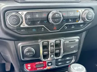 Jeep Wrangler Unlimited 2022 4x4 Rubicon 4xe 4 puertas SUV