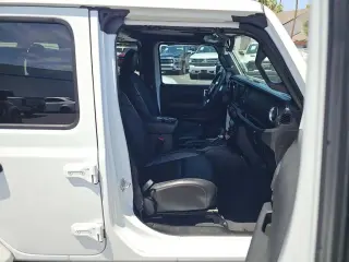Jeep Wrangler 2023 4x4 Rubicon 4xe 4 puertas SUV