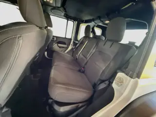 Jeep Wrangler 2023 4x4 Rubicon 4xe Edición 20 Aniversario 4 puertas SUV