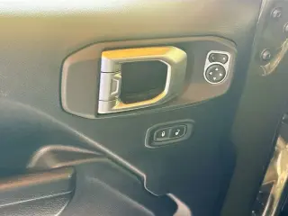 Jeep Wrangler 2023 4x4 Rubicon 4xe Edición 20 Aniversario 4 puertas SUV