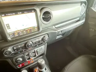 Jeep Wrangler 2023 4x4 Rubicon 4xe Edición 20 Aniversario 4 puertas SUV
