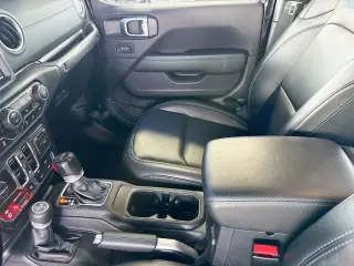 Jeep Wrangler Unlimited 2022 4x4 Rubicon 4xe 4 puertas SUV