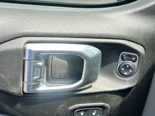 Jeep Wrangler 2023 4x4 Rubicon 4xe 4 puertas SUV