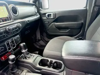 Jeep Wrangler 2023 4x4 Rubicon 4xe 4 puertas SUV