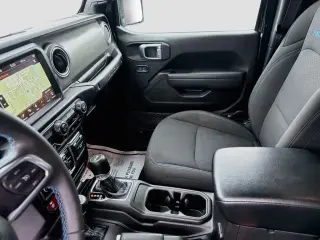 Jeep Wrangler 2023 4x4 Rubicon 4xe Edición 20 Aniversario 4 puertas SUV