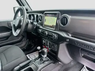 Jeep Wrangler 2023 4x4 Rubicon 4xe Edición 20 Aniversario 4 puertas SUV