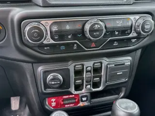 Jeep Wrangler 2023 4x4 Rubicon 4xe Edición 20 Aniversario 4 puertas SUV