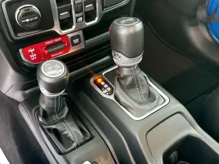 Jeep Wrangler 2023 4x4 Rubicon 4xe Edición 20 Aniversario 4 puertas SUV