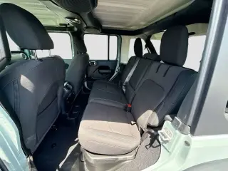 Jeep Wrangler 2023 4x4 Rubicon 4xe Edición 20 Aniversario 4 puertas SUV