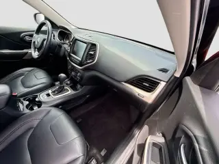 Jeep Cherokee 2018 4x4 Limited 4 puertas SUV