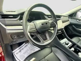 Jeep Grand Cherokee L 2023 4x4 Limited 4 puertas SUV