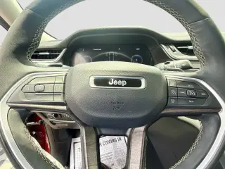 Jeep Grand Cherokee L 2023 4x4 Limited 4 puertas SUV