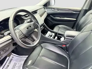 Jeep Grand Cherokee L 2023 4x4 Limited 4 puertas SUV