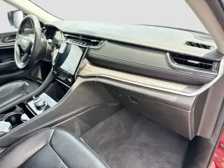 Jeep Grand Cherokee L 2023 4x4 Limited 4 puertas SUV