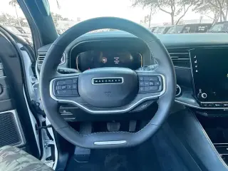 Jeep Wagoneer 2024 Serie 4x4 III 4 puertas SUV