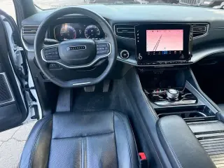 Jeep Wagoneer 2024 Serie 4x4 III 4 puertas SUV