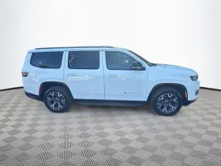 Jeep Wagoneer 2024 Serie 4x4 III 4 puertas SUV
