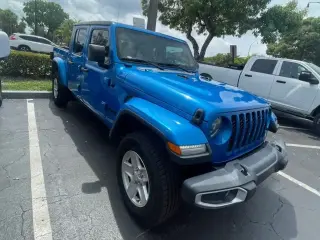 Jeep Gladiator 2022 4x4 Sport 4 puertas Crew Cab 5.0 pies SB