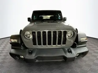 Jeep Gladiator 2021 4x4 Sport 4 puertas Crew Cab 5.0 pies SB