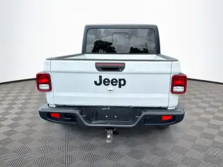 Jeep Gladiator 2023 4x4 Willys Sport 4 puertas Crew Cab 5.0 pies SB