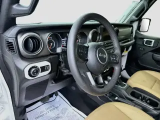 Jeep Gladiator 2023 4x4 Willys Sport 4 puertas Crew Cab 5.0 pies SB