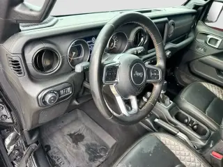 Jeep Gladiator 2021 4x4 Overland 4 puertas Crew Cab 5.0 pies. SB