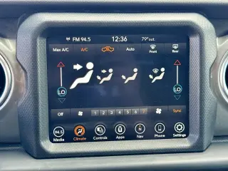Jeep Gladiator 2023 4x4 Overland 4 puertas Cabina Crew 5.0 pies. SB