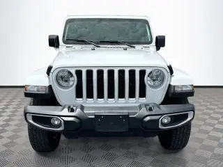 Jeep Gladiator 2023 4x4 Overland 4 puertas Cabina Crew 5.0 pies. SB