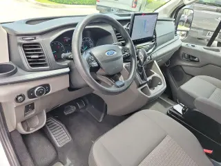Furgoneta Ford Transit 2024 350 XL 3 puertas LWB Techo Bajo Van de Pasajeros