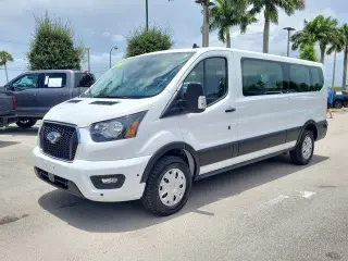 Furgoneta Ford Transit 2024 350 XL 3 puertas LWB Techo Bajo Van de Pasajeros