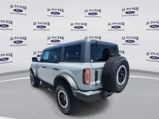 Ford Bronco 2023 4x4 Outer Banks Advanced 4 puertas SUV