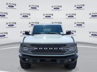 Ford Bronco 2023 4x4 Outer Banks Advanced 4 puertas SUV