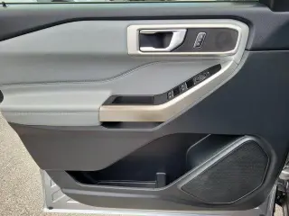 Ford Explorer 2022 XLT 4 puertas SUV