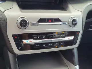 Ford Explorer 2022 XLT 4 puertas SUV