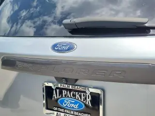 Ford Explorer 2022 XLT 4 puertas SUV