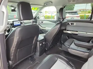 Ford Explorer 2022 XLT 4 puertas SUV
